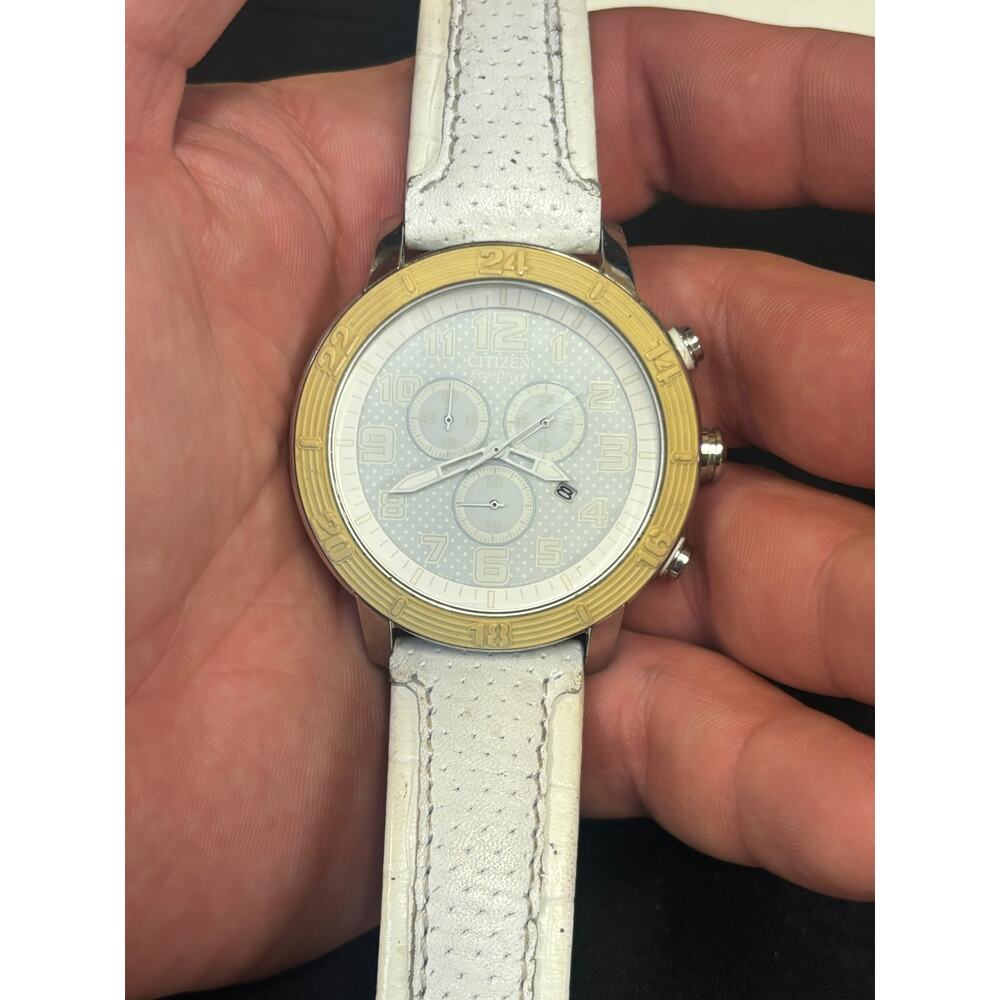 Citizen Eco-Drive White Mens Watch! It Works!